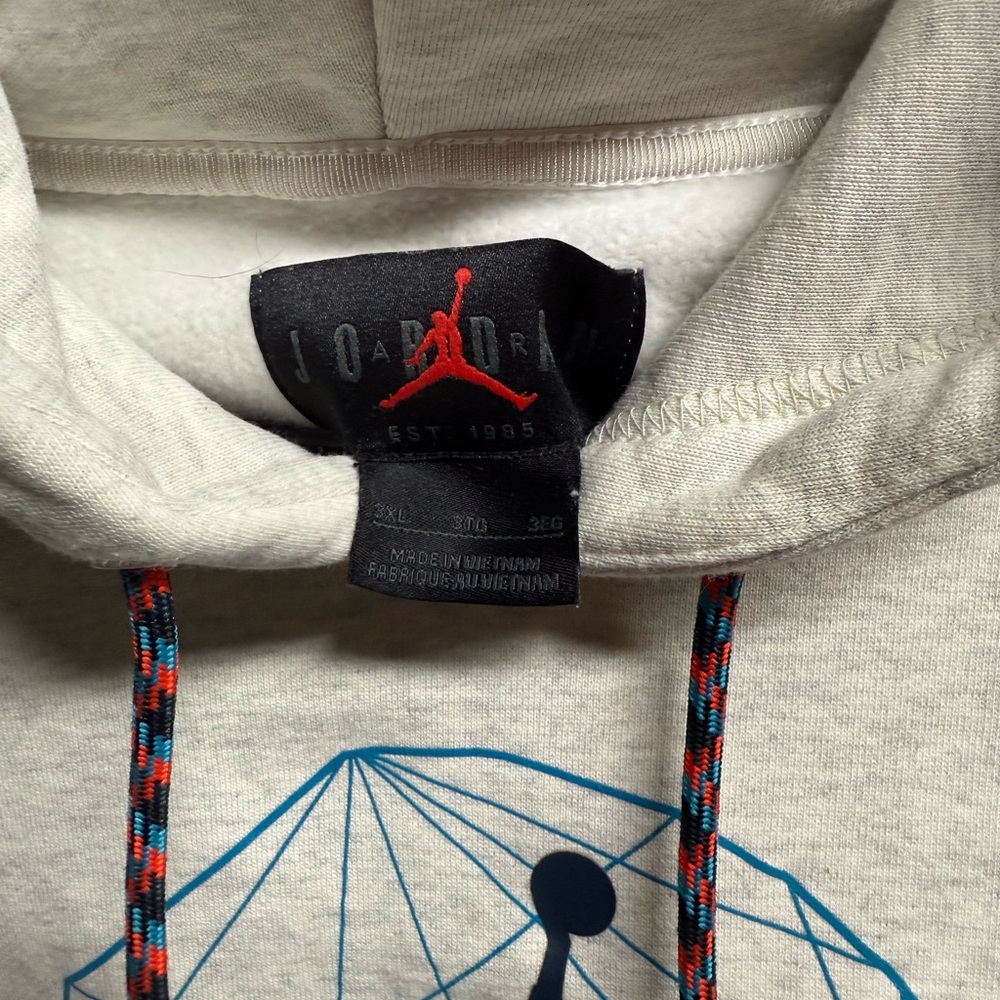 Jordan cream colored  Hoodie with Blue Graphic mens size 3XL excellent worn once - Picture 3 of 5